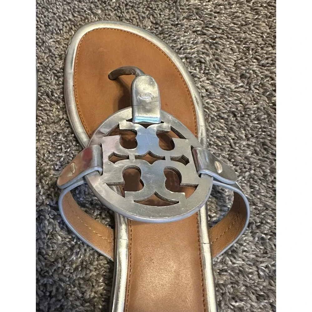 Tory Burch Miller Metallic Silver Leather Sandals - Approx size 7 (10" long) - Picture 10 of 14